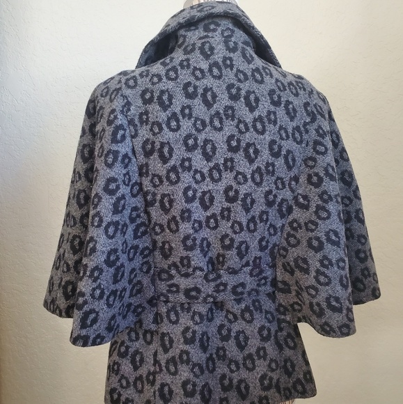 BCX ANIMAL PRINT COAT  SIZE M. EUC - Picture 2 of 8